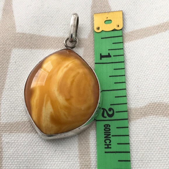 Vintage Sterling Baltic Amber Pendant - Picture 4 of 6